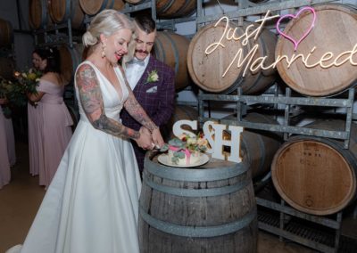 Wedding couple at Fergusson Winery & Restaurant